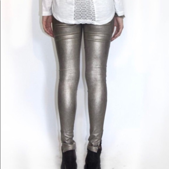 Minkpink metallic pewter zipper leggings small - Picture 3 of 6